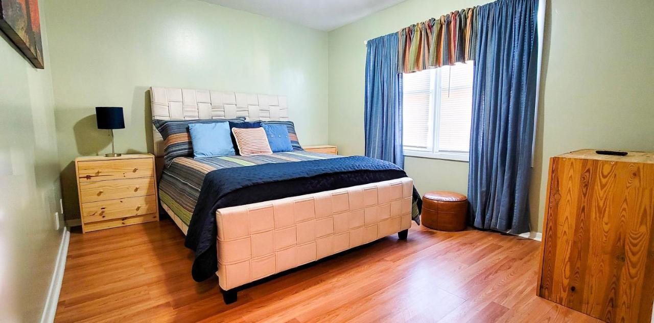 Great 2 Bedroom Condo,Free Parking,Easy Commute. Irvington Exteriér fotografie